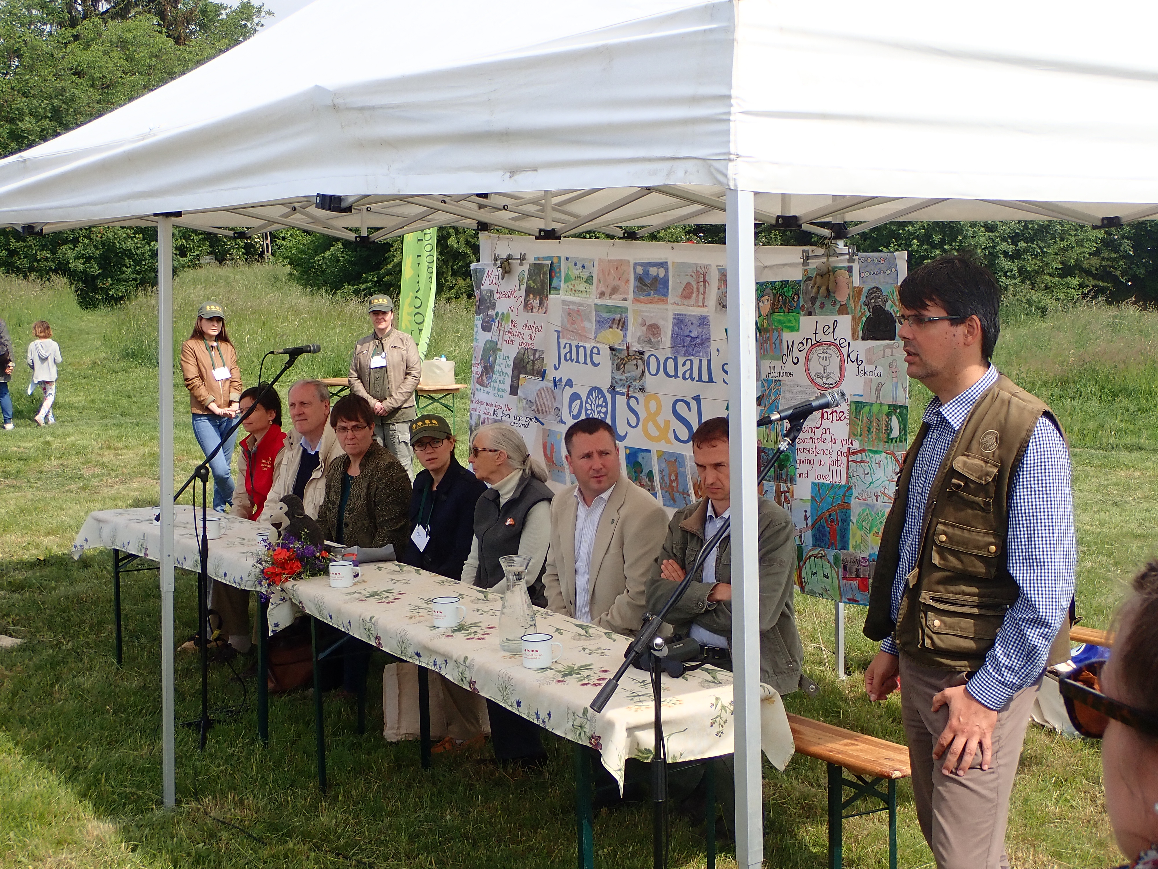 Halmos Gergő, MME igazgatója mond beszédet a tanösvény ünnepélyes átadásán - 2018 (Fotó: Halpern Bálint)