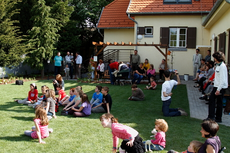 Madárbarát mintakert tanösvény a Wekerlei Gyermekházban (Fotó: Orbán Zoltán).