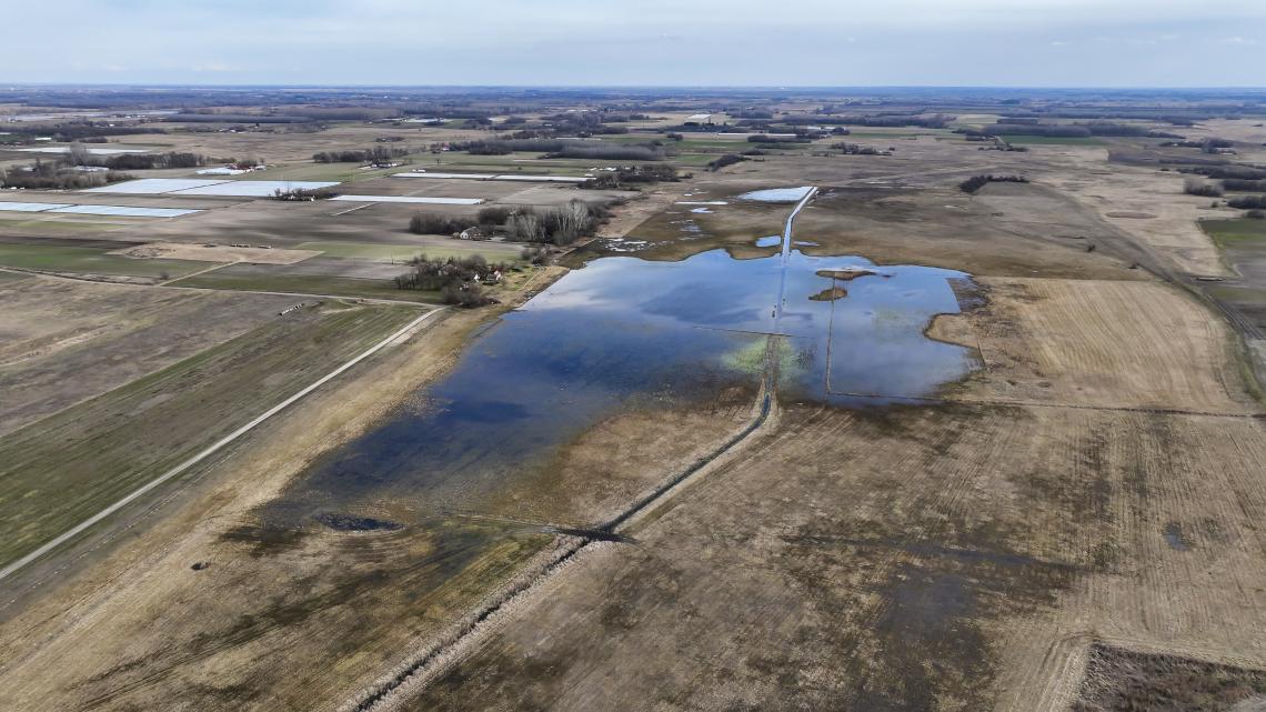 Szikes tó az alföldön ( Fotó: Széll Antal)