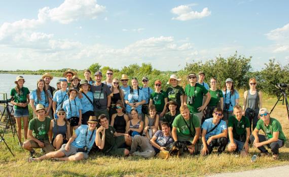 Ifisek terepmadarászaton