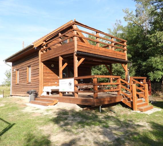 Naplás-tavi épületünk